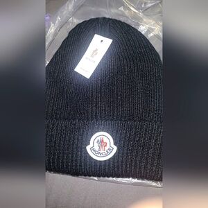 Moncler beanie